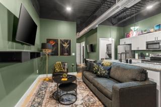 Martini Bar Speakeasy Studio 10min to Broadway - 5