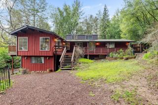 Russian River Wine Retreat: Hot Tub, BBQ,& Deck - 8