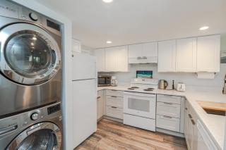 Ocean Village Club G32 - 1