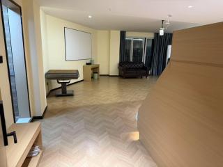 Hulk Esports Cinema Hotel Guiyang Fountain Pool Branch - 2