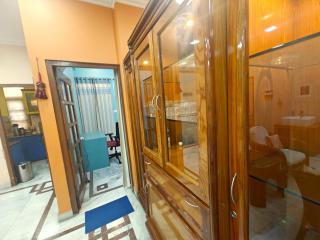 Homestay - Serviced Apartment "ISH Atithya" with Modular Kitchen, various amenities and Complimentary Breakfast in Lucknow, IN - 6