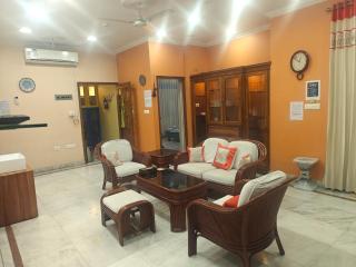 Homestay - Serviced Apartment "ISH Atithya" with Modular Kitchen, various amenities and Complimentary Breakfast in Lucknow, IN - 7