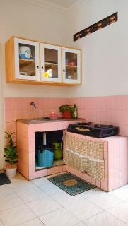 Omah Terakota Homestay - 8