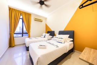 Royal Domain KL near Mont Kiara by Sleepy Bear - 3