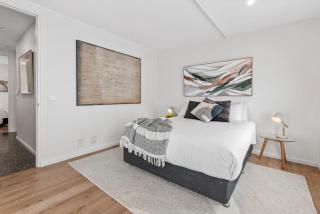 Complete Host Fitzroy Townhouse - 2