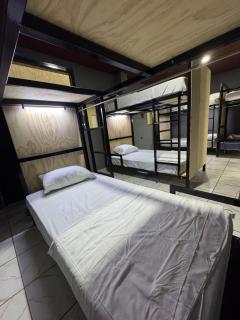 Milo's Hostel and Residences - 9