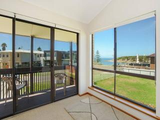 Unit 2 16 Strangways - Ocean Views - 1