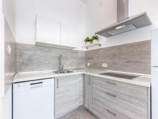 Apartment with swimming pool near sea - 7