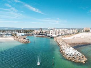 Belle Escapes - Coral Drift Retreat - 2