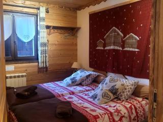 Chalet spacieux 10 pers, Wifi, Animaux ok, Parking - FR-1-676-242 - 1