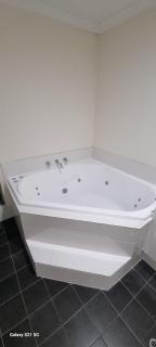 Modern Comfort - Baldivis - 6