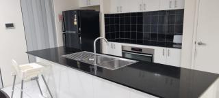 Modern Comfort - Baldivis - 3