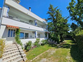 Apartment in Novi Vinodolski 15460 - 5