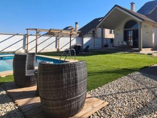 Chalet con Piscina de,3 hab - 1