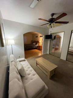 Jacuzzi Pool Home & Casita WiFi AC TVs RV Boat parking - 3