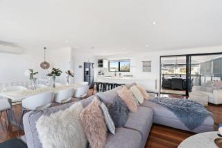 32 Hargreaves-Linen Included-Pets Negotiable-Wi-Fi - 1