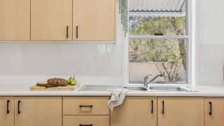 EBB Tide - Welcomes you to a place with true soul - 6