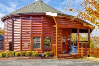 Declan's View - Cozy 1 bedroom with Game room and Great Mountain Views! cabin - 0