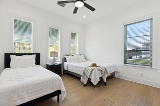 132 Ocean Estates Dr - 2