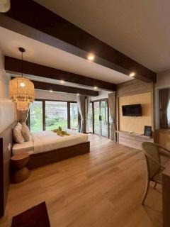 Resolution Resort - 3