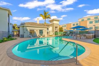 Exclusive Suites in MDR-Venice with Pool, GYM & HotTub - 2