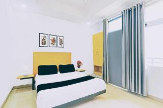 Collection O Banaras Railway Station Formerly Hotel Ganpati Palace - 8