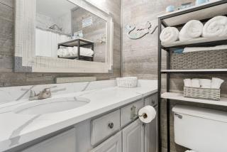 Beach Front Ocean View Condo - Top Of The Gulf 804 - 3