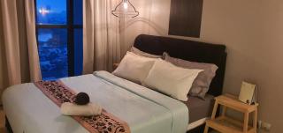 Infinity KLCC Pool at M City Ampang - 2