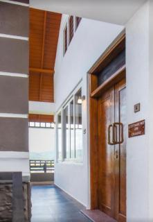 Queens Lake Cabin - 1