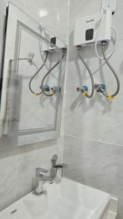 Green House Modern One Bd at Skyway by Alif Parklands ,Nairobi - 9