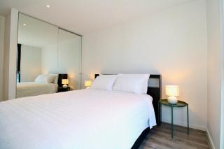 Up High on High Street - Free Parking - 1