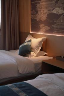 Floral Hotel Jing Hotel - 4