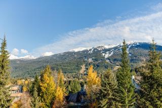 ZenAway - 4BR Luxury Penthouse - Stunning Mtn Views - 7