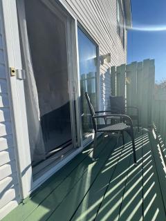 Off Broadway in Revere, MA 3Bed, 3BR GoodVariety - 5
