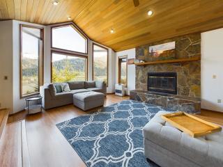 Breathtaking Ocean, Mountain & Juneau Views - 5