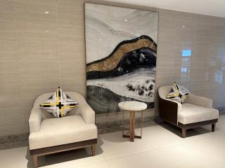 R&F, Luxe Seaview Suite, 2B2B, Walk to CIQ & Mall - 8