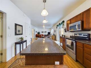 Ocean Views & Huge Deck Walk to Beach & Trails! - 7