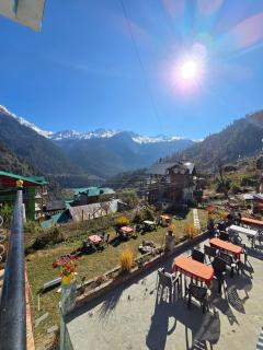 Shiva mountain guest house & Cafe - 4