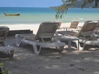 White Beach Hostel - 7