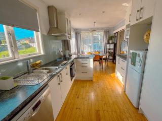 Mid-Century Peace in a Prime Location - 2