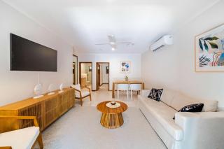 Latitude 17 - Suite 4 - 6