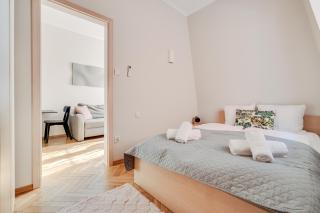 Rynek 42-43 by Homeprime - 2