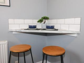 127 Bellhouse Way - 1