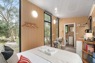 Castlemaine Hideout by Tiny Away - 1