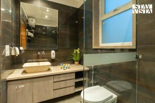 StayVista at The Elmstone - Skyline Apartments with Bonfire, BBQ - 6