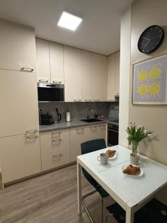 Modern apartment near to the Chopin's airport Cybernetyki 2A - 8