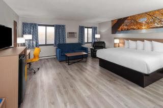 Days Inn by Wyndham Mason City - 3