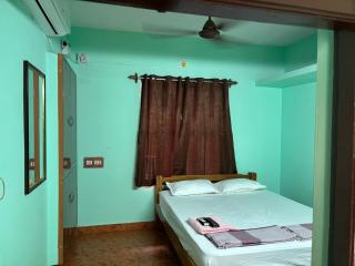 Balaji home stay - 9