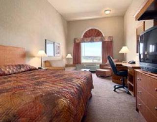 Ramada by Wyndham Ponoka - Ponoka - 6