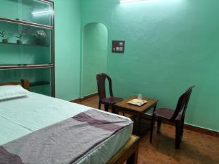 Balaji home stay - 1